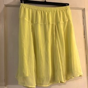 Yellow Old Navy skirt